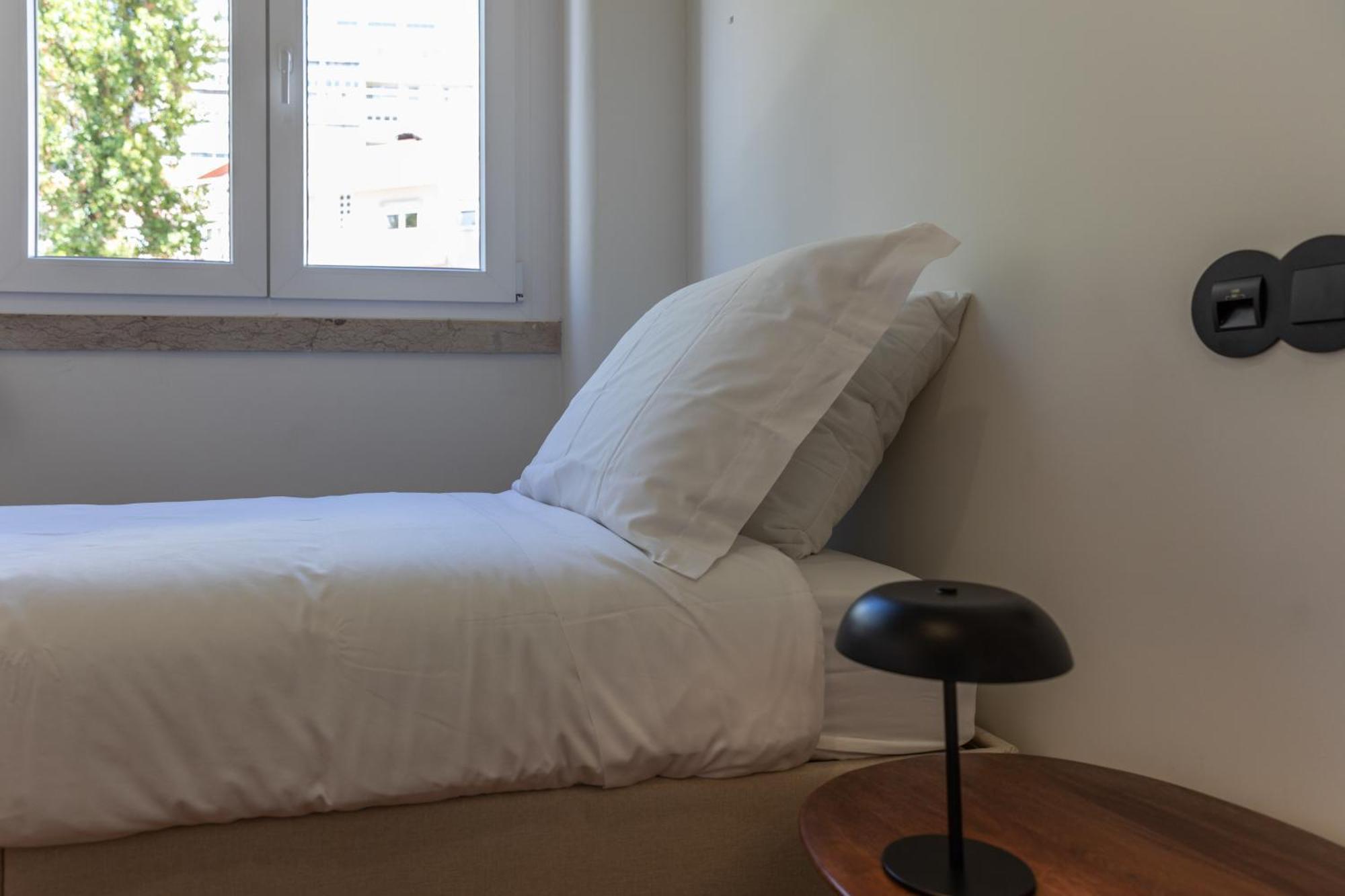 Alvalade 58 - Charming 2 Bedroom Apartment With Ac Near The Airport And City Center Lisboa Extérieur photo